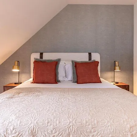 Graça Deluxe By Lovelystay * Lisboa